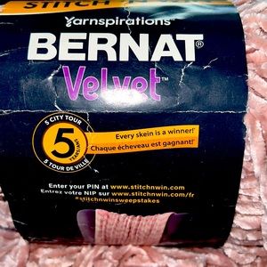 Beautiful 100% polyester yarn